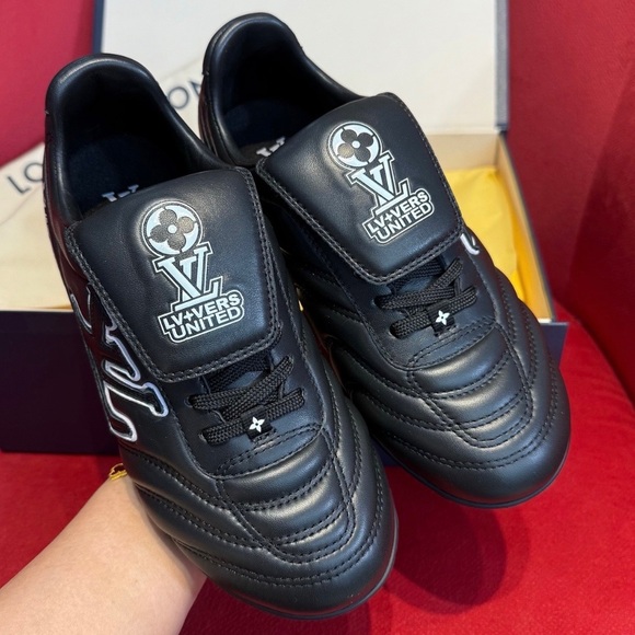 Louis Vuitton Black Leather Sneakers - Picture 1 of 6